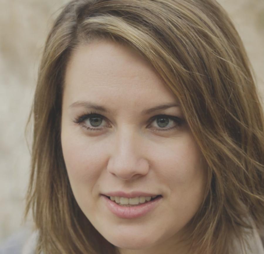 Instructor webinar Camelia Petre